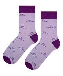 Чорапи на стрели със сърца – любов във всеки детайл